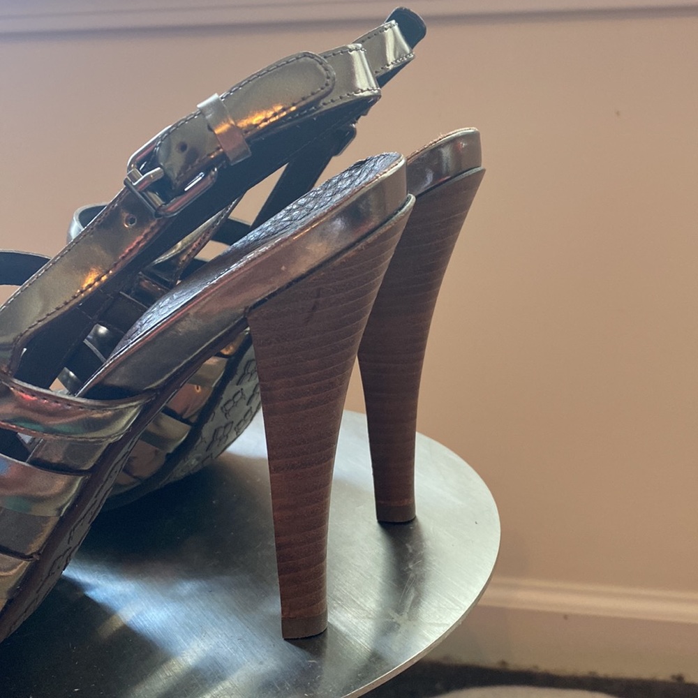 NEW BCBGMAXAZRIA MANDY PLATFORM SANDALS - Picture 6 of 16